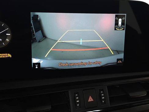 Certified 2024 Lexus ES 250 w/ Premium Package image 25