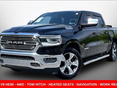 Used 2023 RAM 1500 Laramie AWD/4WD image 3