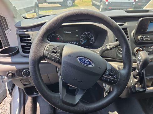 New 2024 Ford Transit 250 148 Medium Roof image 29