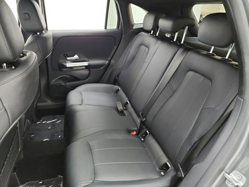 Used 2023 Mercedes-Benz GLA 250 image 13