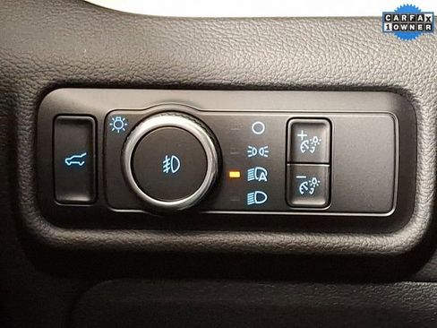 Used 2023 Ford Explorer XLT w/ Equipment Group 202A image 23