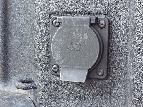 Certified 2024 Chevrolet Silverado 2500 LTZ w/ LTZ Premium Package image 26