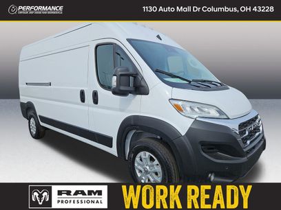 New 2025 RAM ProMaster 2500 w/ Quick Order Package 22G SLT