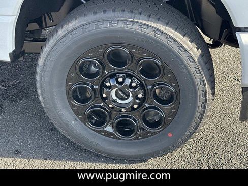 New 2026 Ford F350 Lariat w/ Black Appearance Package image 12