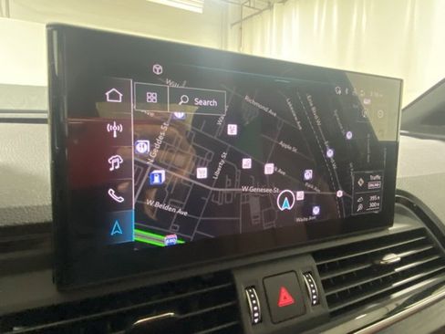 Used 2025 Audi Q5 2.0T Premium Plus image 21