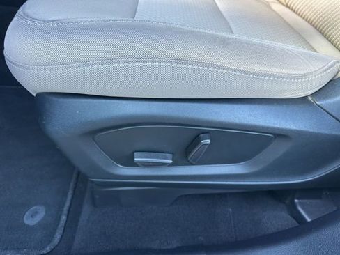 Used 2022 Ford Explorer 4WD image 11