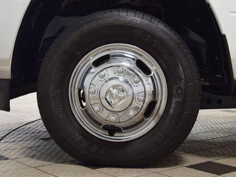 Used 2023 RAM 3500 Tradesman image 21