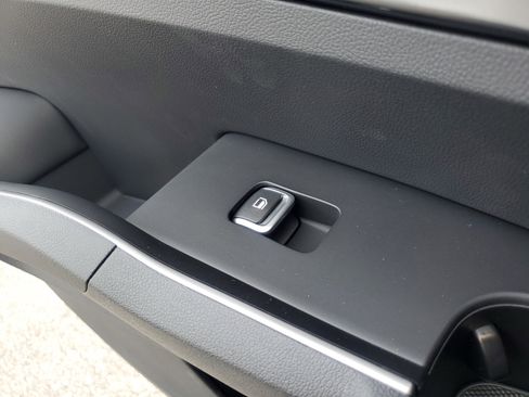 New 2026 Kia Sorento S w/ S Panoramic Sunroof Package image 14