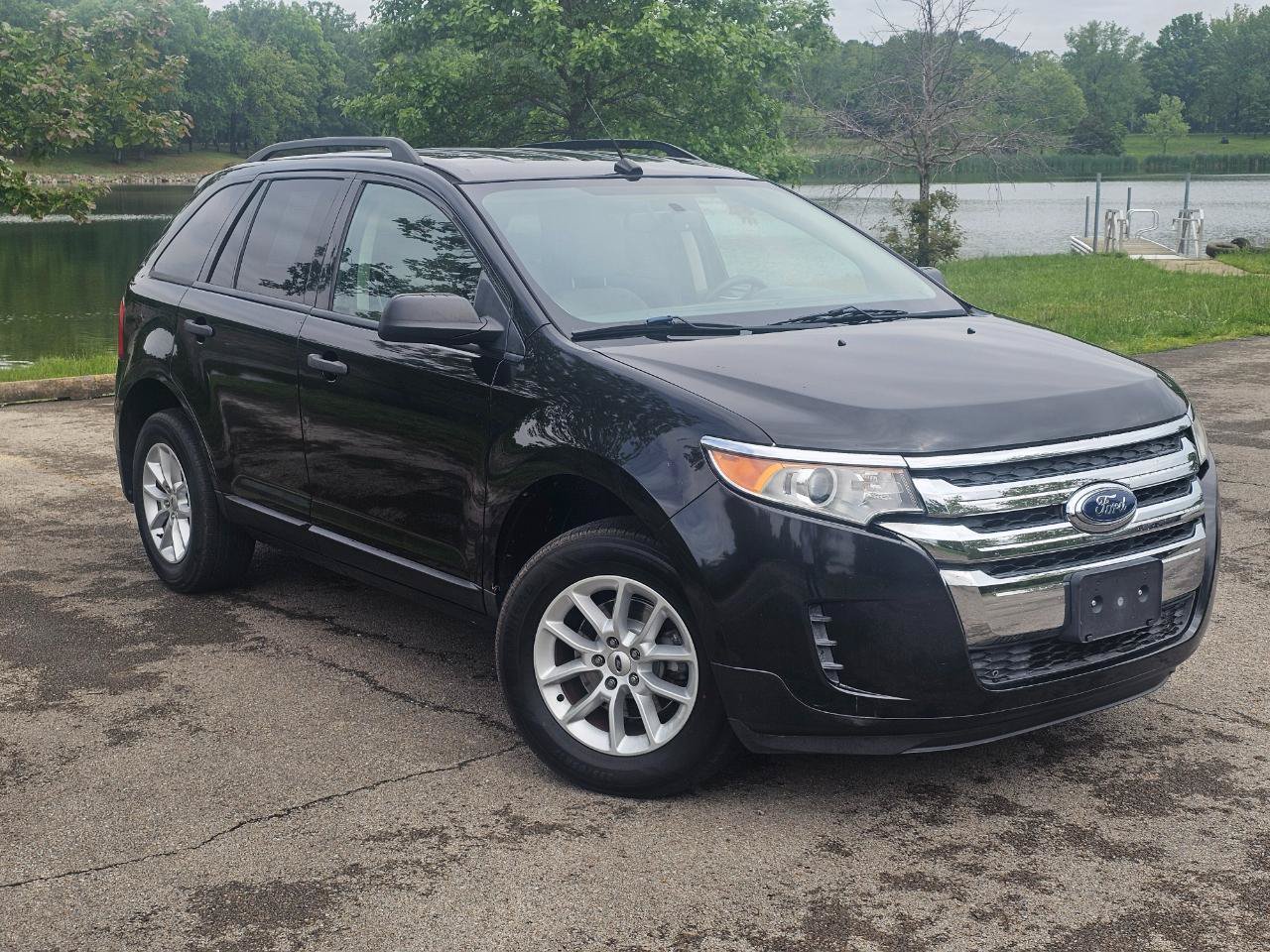 Used 2013 Ford Edge SE FWD image 2