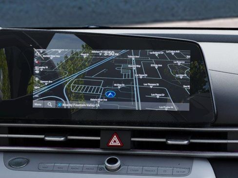 New 2026 Hyundai Elantra Limited FWD image 13