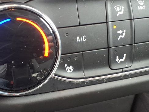 Used 2023 Chevrolet TrailBlazer LT image 9