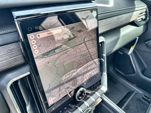 New 2026 GMC Acadia Denali w/ Super Cruise Package image 28