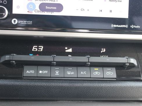 Used 2023 Toyota Tundra SR5 w/ SR5 Convenience Package AWD/4WD image 43