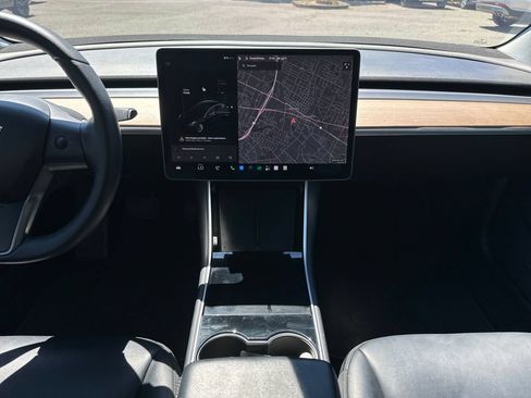 Used 2019 Tesla Model 3 Long Range AWD/4WD image 16