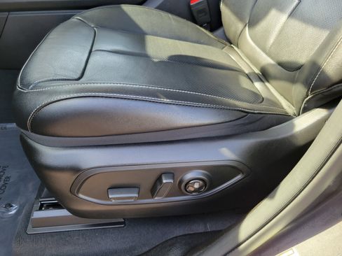 Used 2022 Jeep Grand Cherokee Limited 4xe w/ Luxury Tech Group II image 9