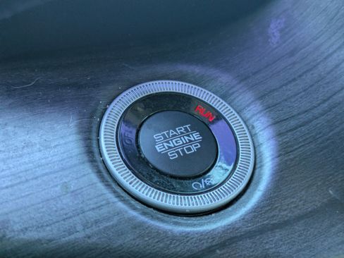 Used 2021 Jeep Grand Cherokee L Limited image 23