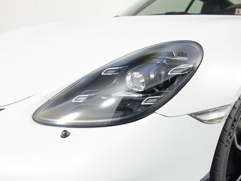Certified 2022 Porsche 718 Cayman GT4 RWD image 50