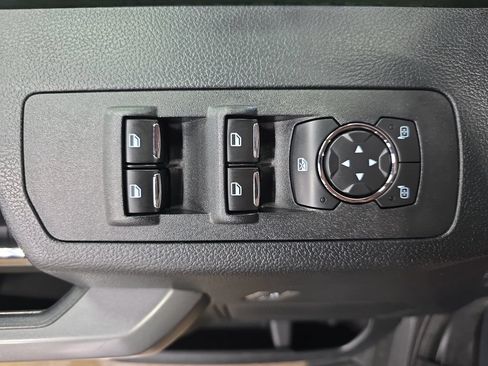 Used 2018 Ford F150 XLT w/ Equipment Group 301A Mid AWD/4WD image 26