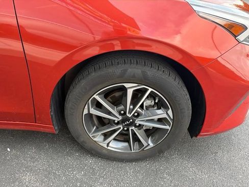 Certified 2023 Kia Forte LXS FWD image 9