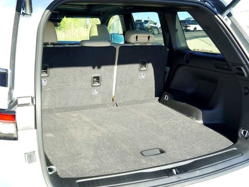 New 2025 Jeep Grand Cherokee Limited image 37