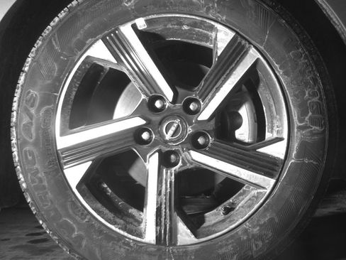 Used 2025 Nissan Sentra SV FWD image 13