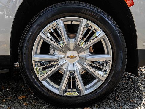 Used 2023 Chevrolet Tahoe High Country w/ Advanced Technology Package image 28