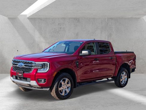 Used 2025 Ford Ranger XLT w/ Chrome Accent Package AWD/4WD image 6