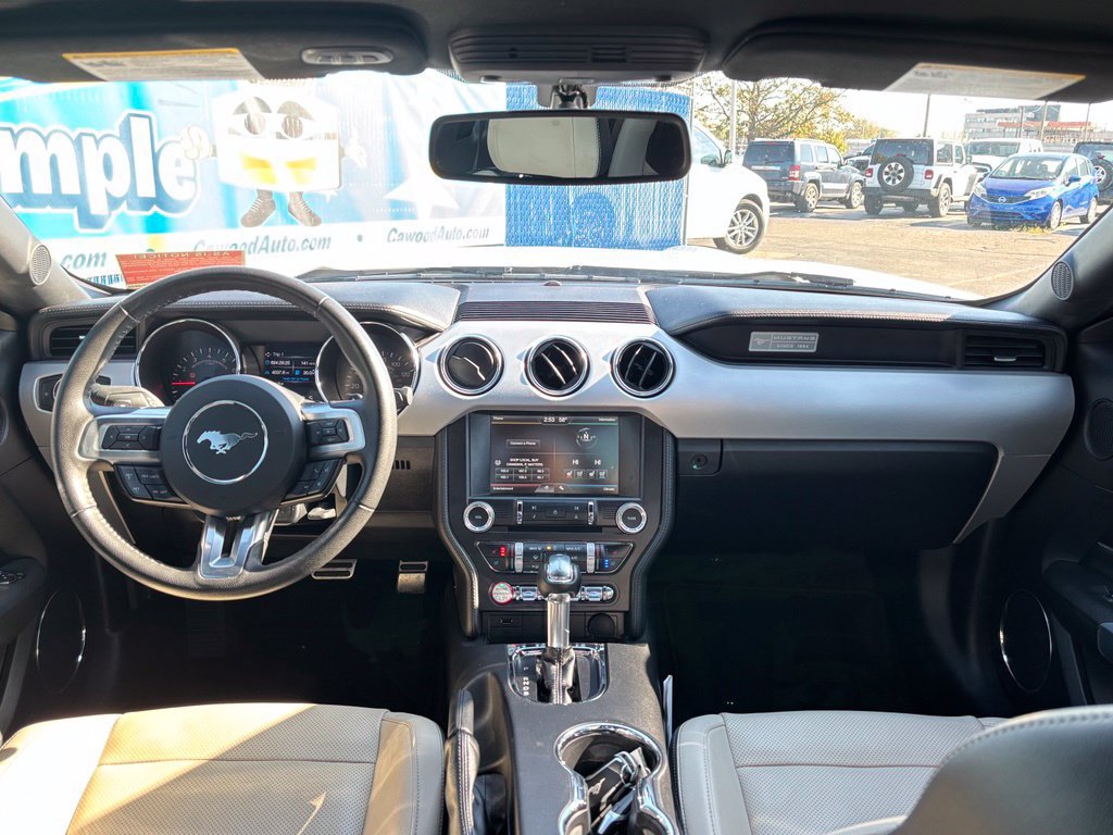 Used 2015 Ford Mustang Premium RWD image 16