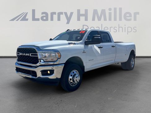 Used 2024 RAM 3500 Big Horn image 1