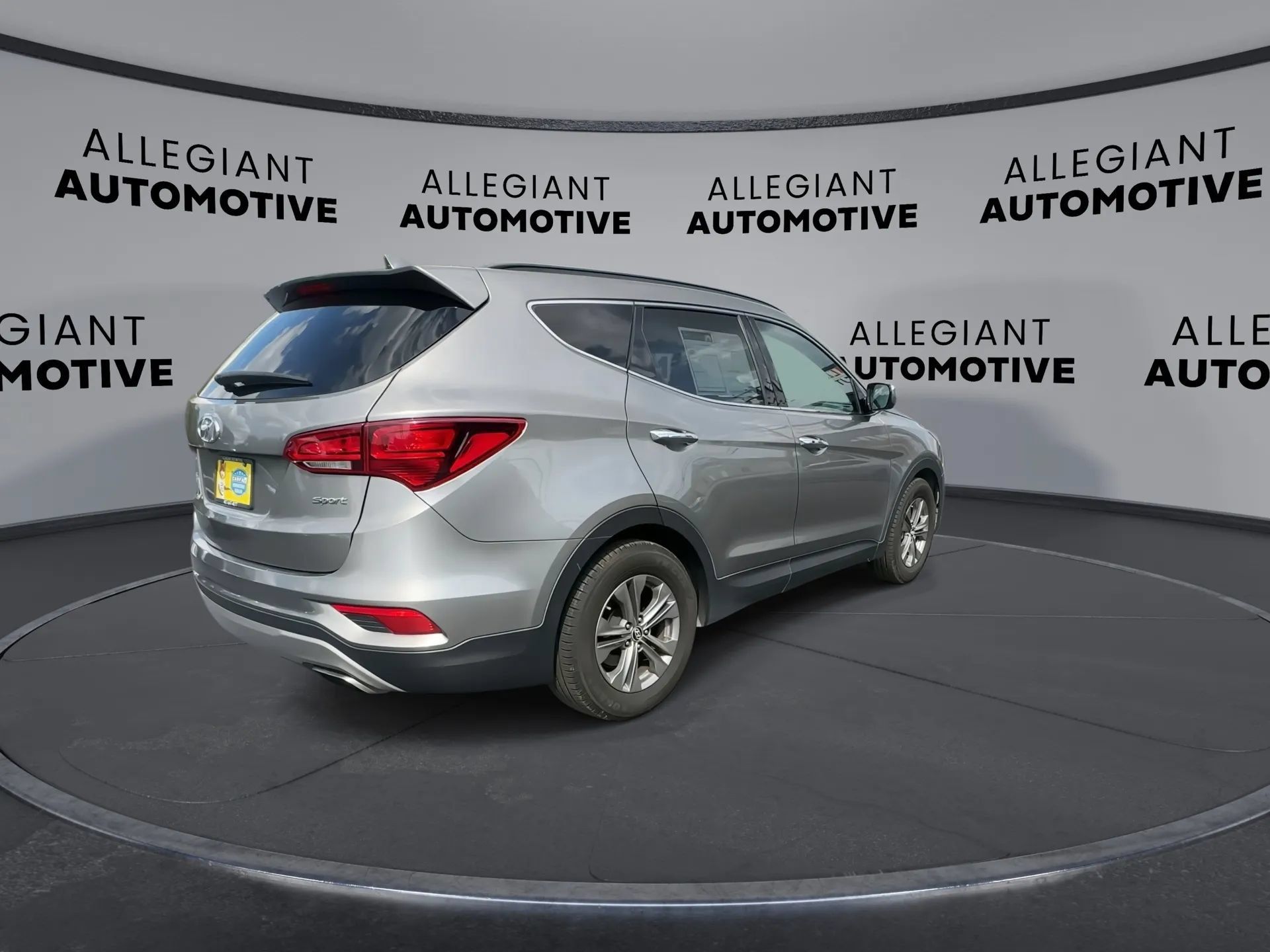 Used 2018 Hyundai Santa Fe Sport w/ 2.4L Value Package 02 FWD image 10