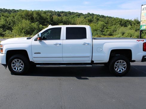 Used 2019 Chevrolet Silverado 3500 High Country w/ Duramax Plus Package AWD/4WD image 3