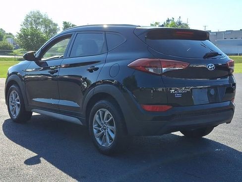 Used 2017 Hyundai Tucson SE AWD/4WD image 7