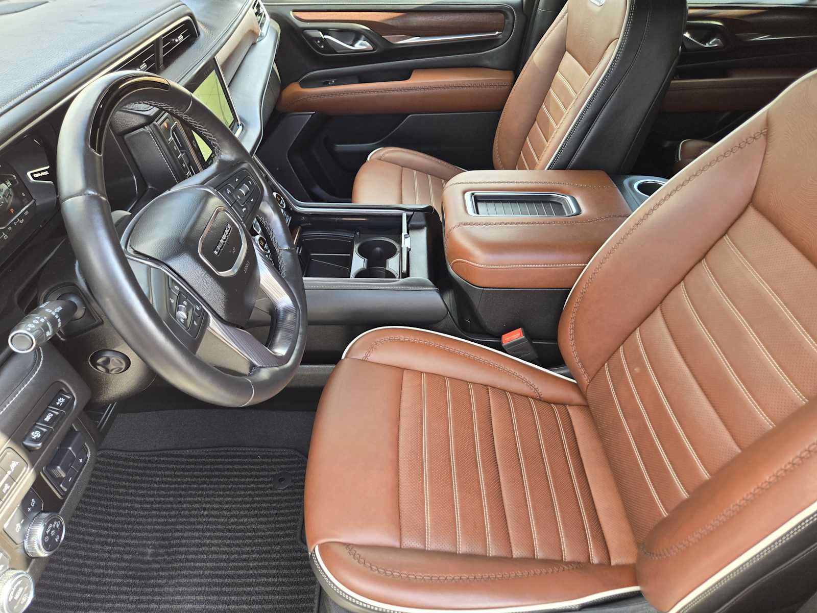Certified 2023 GMC Yukon Denali Ultimate AWD/4WD image 14