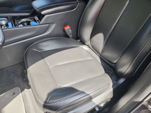 Used 2023 Jeep Grand Cherokee L Limited w/ MOPAR Finishing Package AWD/4WD image 17