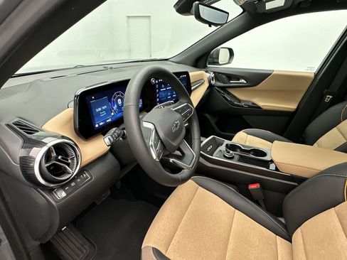 Certified 2026 Chevrolet Equinox ACTIV w/ Convenience Package III AWD/4WD image 30