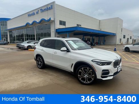 Used 2022 BMW X5 sDrive40i w/ Premium Package RWD image 1