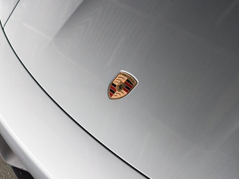 Certified 2026 Porsche Taycan 4S AWD/4WD image 26