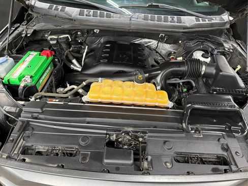 Used 2016 Ford F150 Lariat w/ Equipment Group 502A Luxury image 9