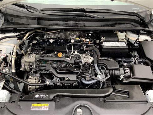 Used 2025 Toyota Corolla LE FWD image 31