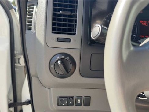 Used 2021 Nissan NV 2500 S image 16
