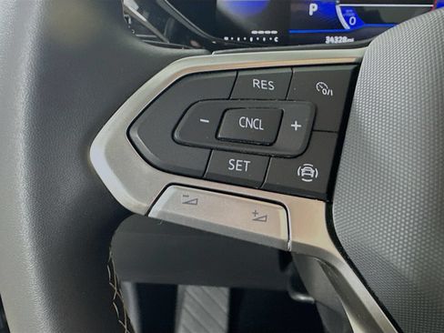 Certified 2023 Volkswagen Taos S FWD image 18