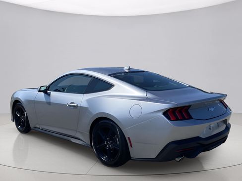 Used 2026 Ford Mustang Premium RWD image 4