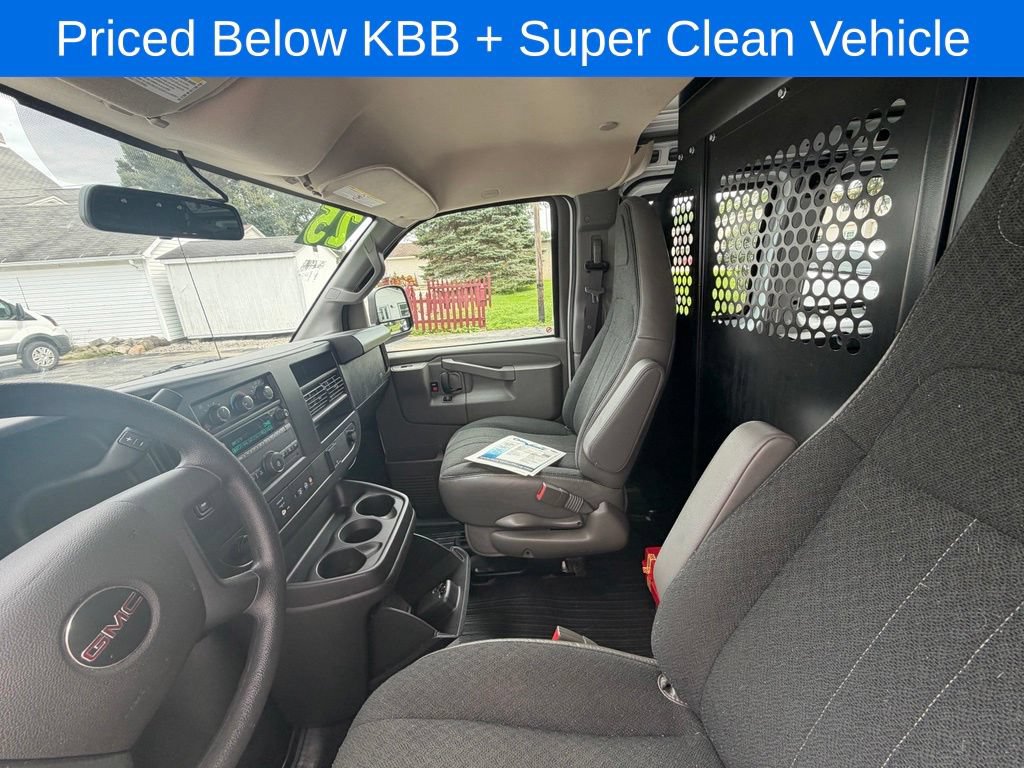 Used 2025 GMC Savana 2500 w/ Driver Convenience Package RWD image 6