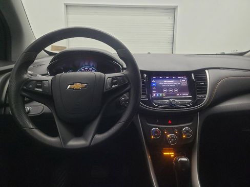 Used 2020 Chevrolet Trax LS w/ Tint and Cruise Package FWD image 22