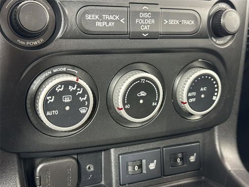 Used 2013 MAZDA MX-5 Miata Grand Touring RWD image 24