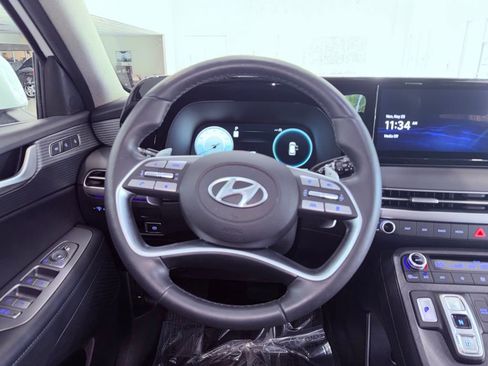 Used 2024 Hyundai Palisade Limited FWD image 25