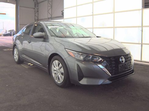 Used 2024 Nissan Sentra S FWD image 4
