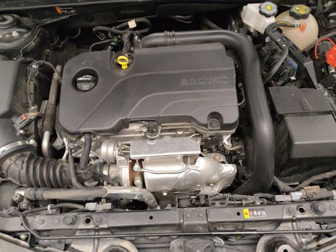 Used 2024 Chevrolet Malibu LT FWD image 30