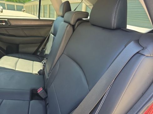 Used 2019 Subaru Outback 2.5i Limited w/ Popular Package #2 AWD/4WD image 15