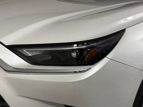 Used 2024 Toyota Grand Highlander AWD Hybrid image 9